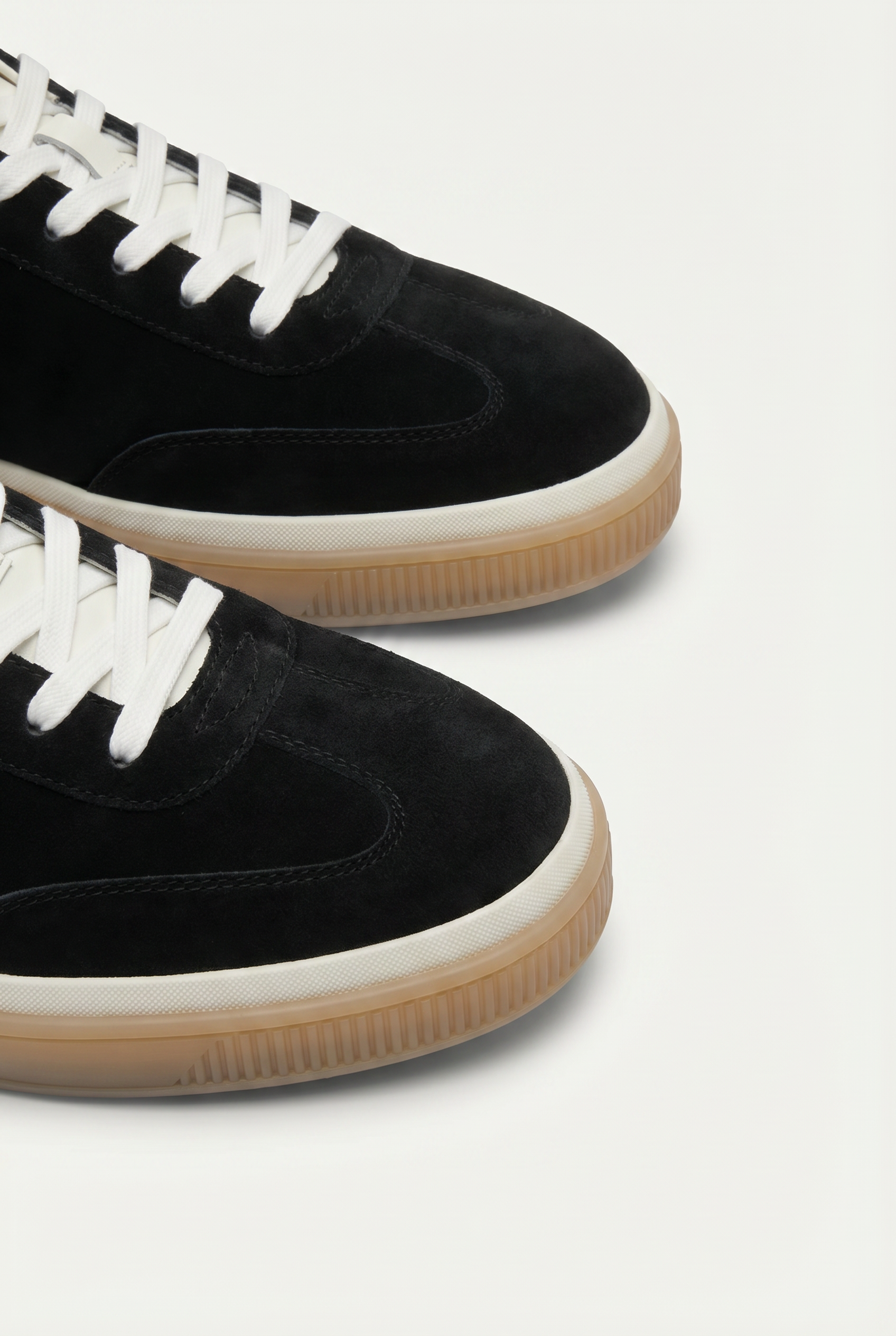 Timassi Bogota Süet Sneaker - topuk detayı