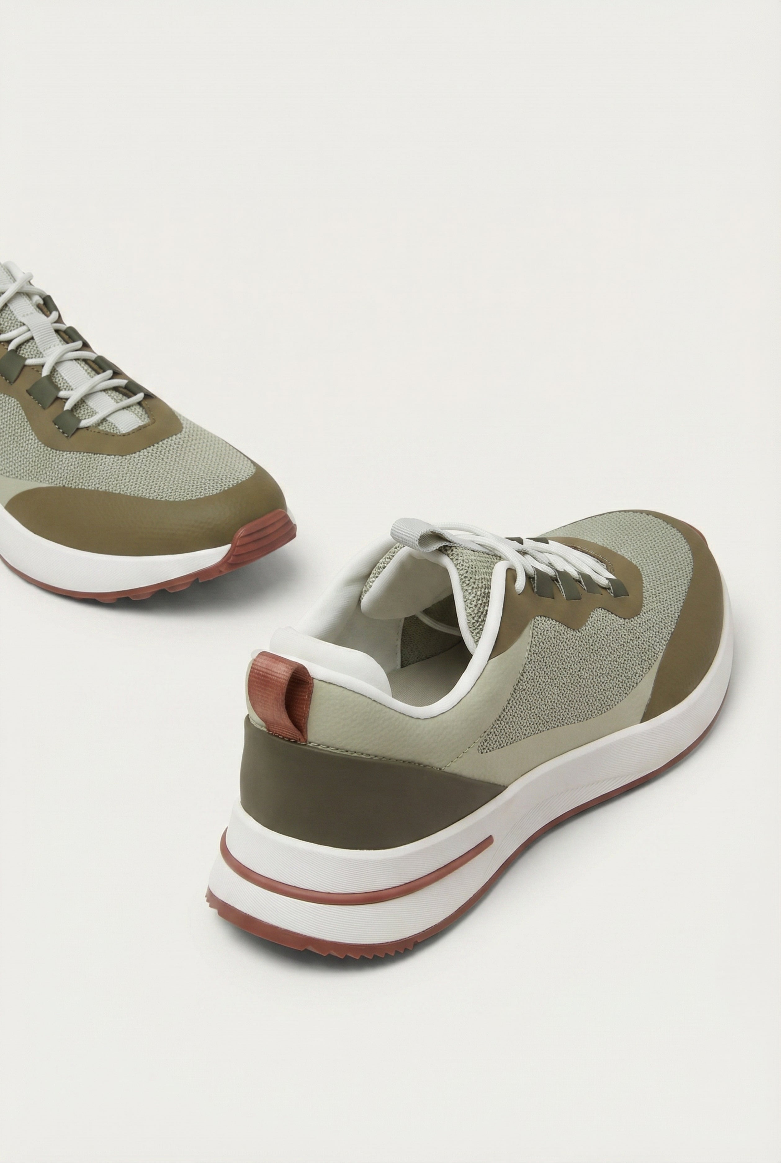 Timassi Portofino Sneaker - Zeytin Yeşili - ayak üzerinde