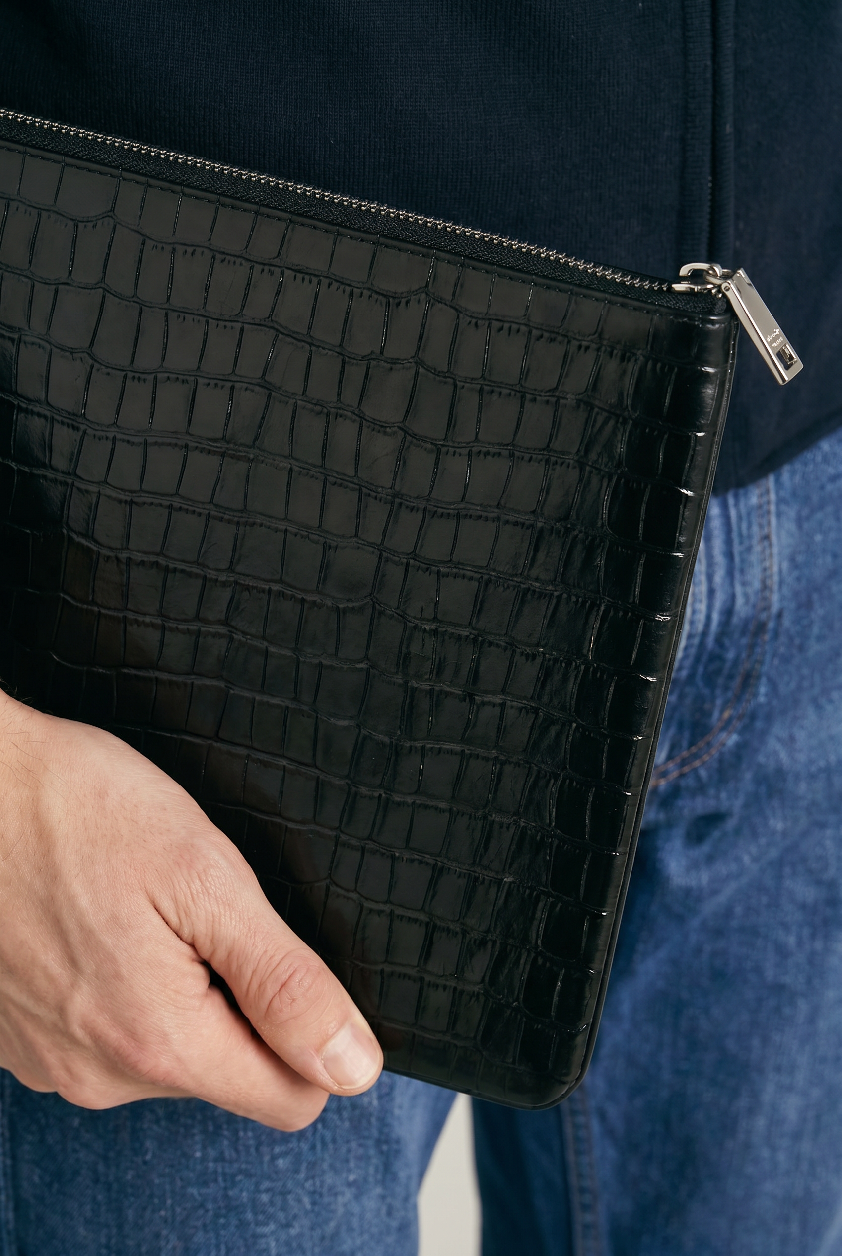 Timassi Timsah Desenli Clutch - Siyah kullanım anı